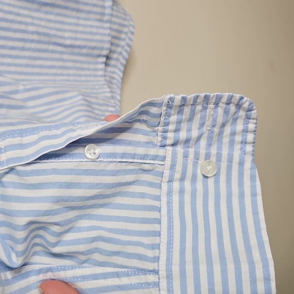Amazon Essentials Button Down Blue White Stripes Large NWOT - Picture 3 of 5